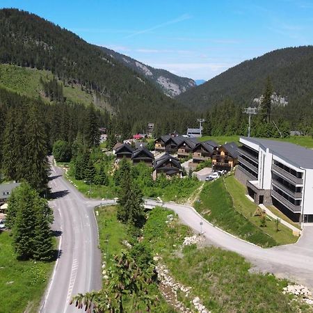 Apartment Yolo - 4 Person - Garage Parking - Ski In Ski Out Демяновская долина Экстерьер фото